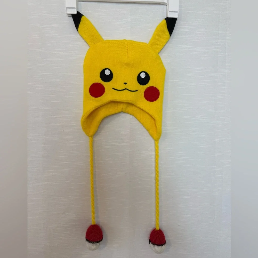 Bioworld Pokemon Pikachu Laplander Cosplay Beanie